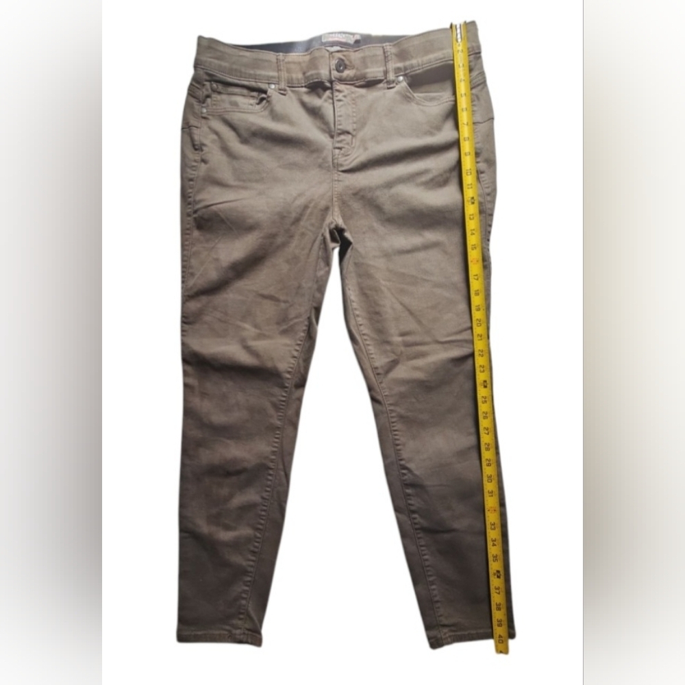 Men's Brown Pants​